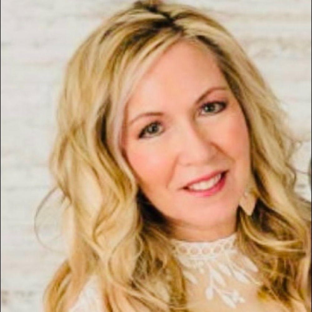 Meet your Posher, Kelli